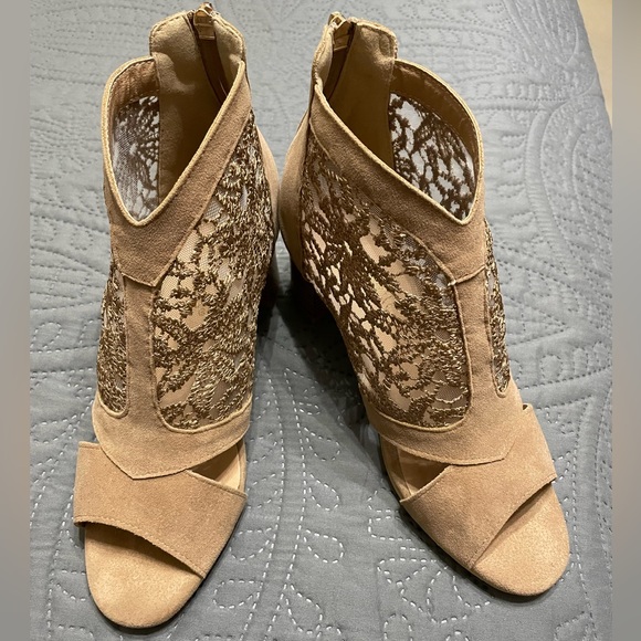 Suede & Lace Peep-toe Sandals - Picture 1 of 7